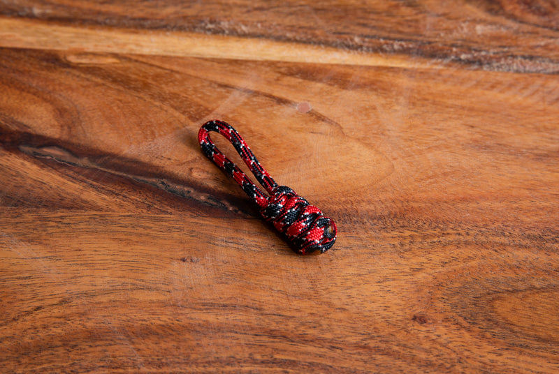Red Camo Paracord Zipper Pulls