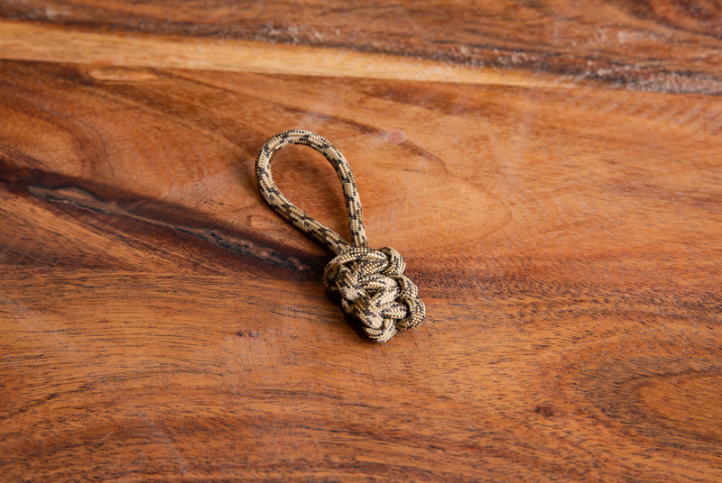Desert Sand Camo Paracord Zipper Pulls