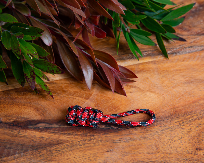 Red Camo Paracord Zipper Pulls