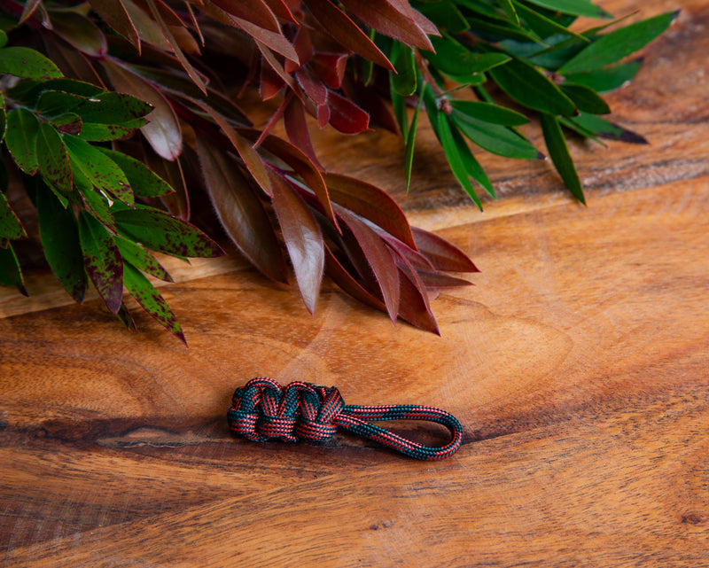 Red Black Stripe Paracord Zipper Pulls