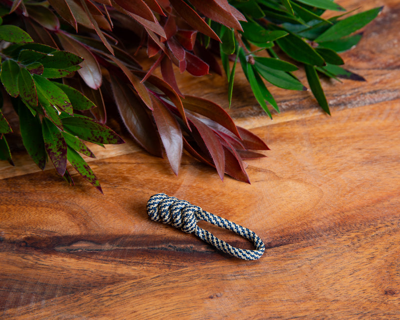Brown Haze Paracord Zipper Pulls