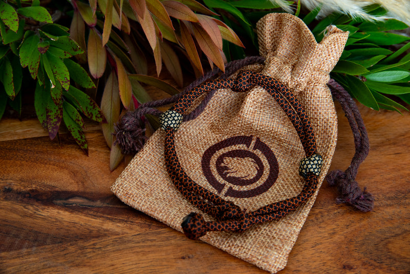 Beaded Paracord Bracelet Chocolate Brown