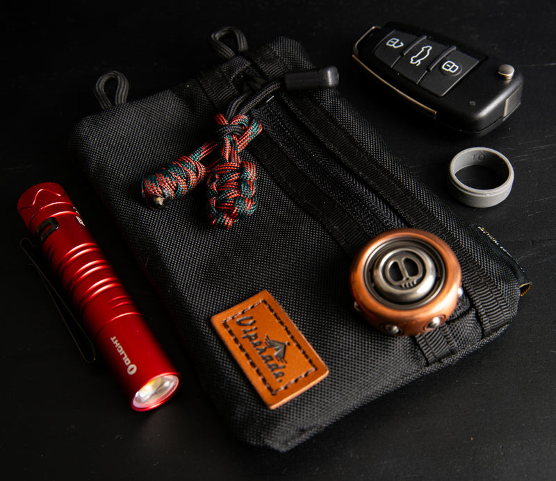 Red Black Stripe Paracord Zipper Pulls